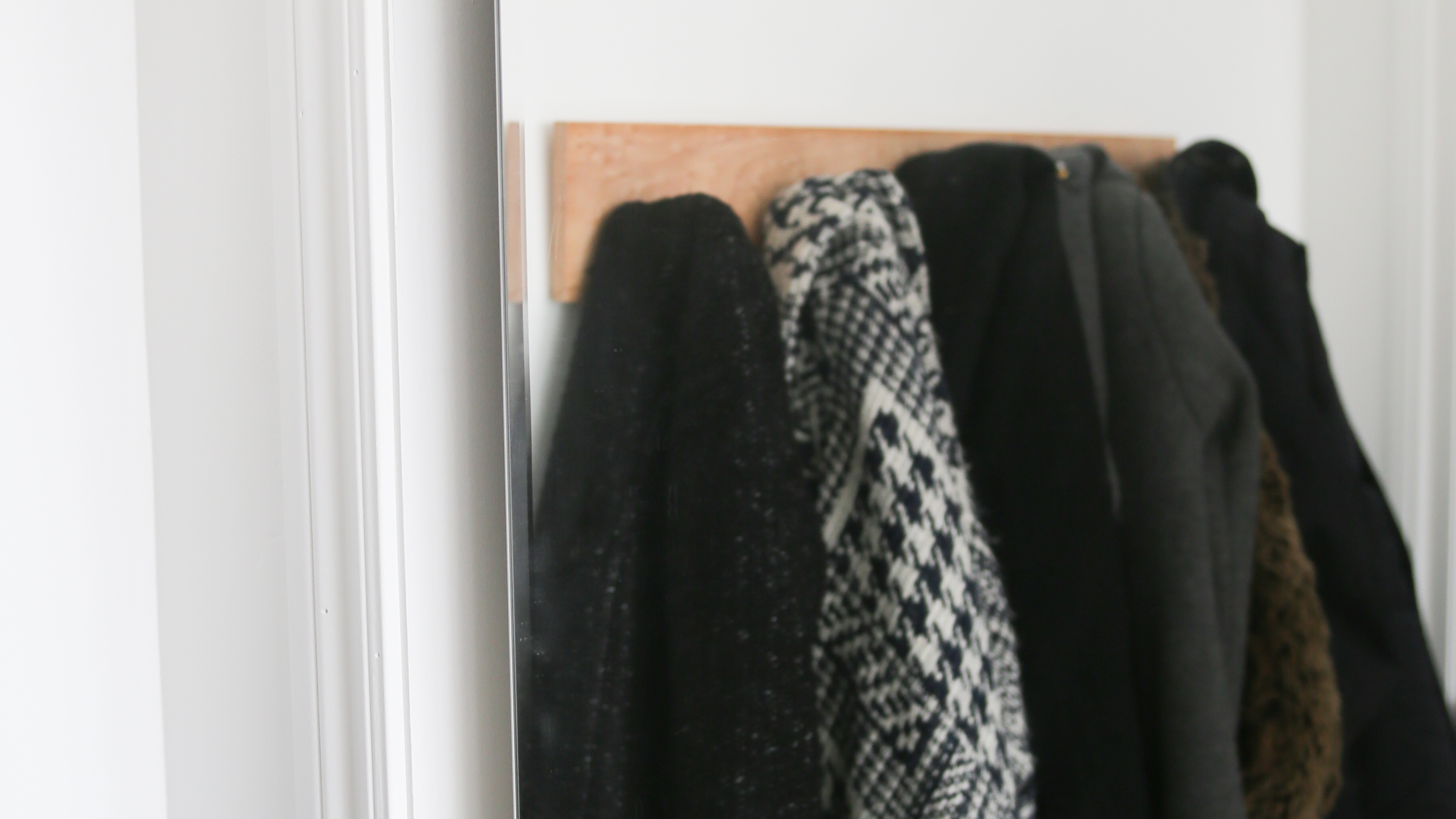 5 bonnes raisons de magasiner votre manteau d&rsquo;hiver en seconde main.